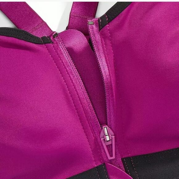 Victoria’s Secret knockout Maximum Support Front Close Sports Bra magenta 36D - Picture 6 of 6